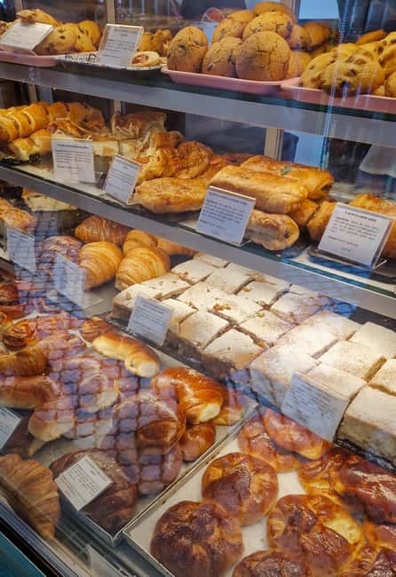 Bucharest: Local Food and History Tour - Andrei versus Andreea: pick the guide vibe that matches you