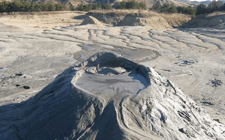 Bucharest: Muddy Volcanoes and Salt Mine Private Day Tour - A One-Day Bucharest Escape to Slănic Salt and Berca Mud Volcanoes