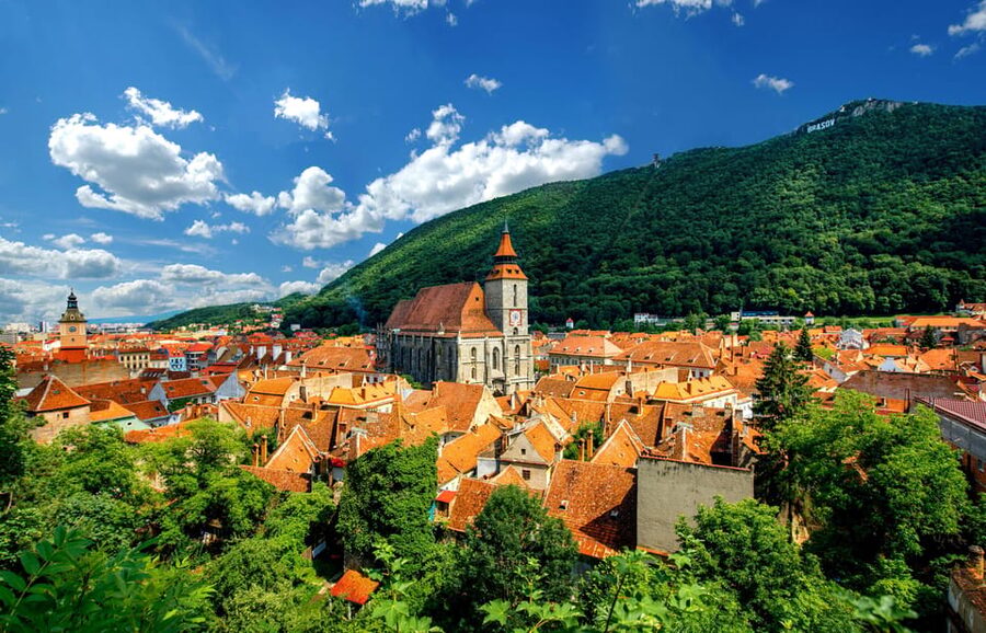 Bucharest : Peles Castle, Dracula's Castle & Brasov Day Trip - A smooth 12-hour route out of Bucharest, with built-in rhythm