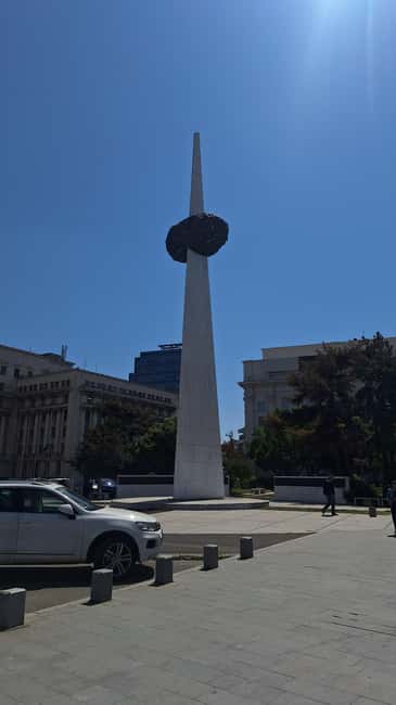 Bucharest Photo Walk - Instagram&Cinematic Spots in 3 hours - Revolution Square: turning one stop into multiple photo ideas