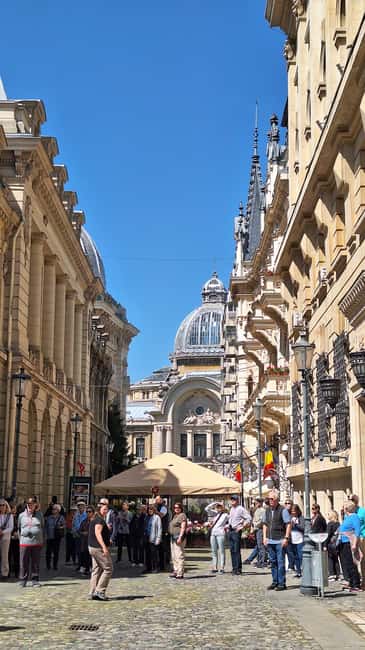 Bucharest Photo Walk - Instagram&Cinematic Spots in 3 hours - Calea Victoriei for 60 minutes: the street-scene section