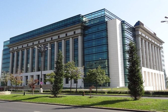 Bucharest Private City Tour - One detail to watch: guide English quality can vary
