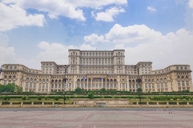 Bucharest's Most Popular - Panoramic Express PrivateTour - Ateneul Roman Entrance Lobby and Concert Hall in About 20 Minutes