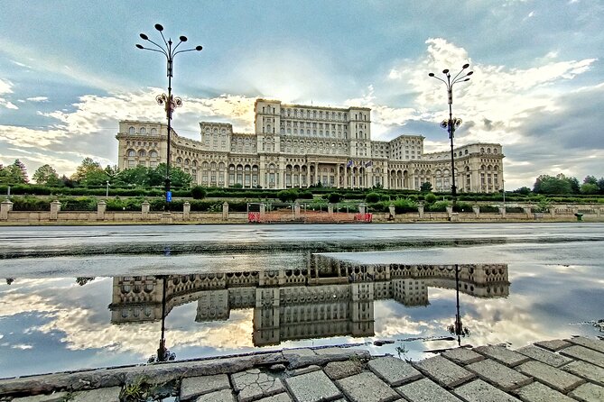 Bucharest Sightseeing - Half-Day Private Tour - Meeting up, staying comfortable, and using onboard WiFi