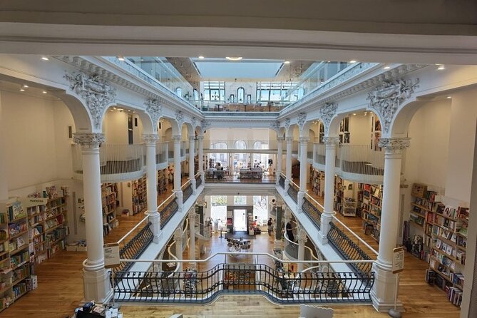 Bucharest Walking Tour with a Native Italian Speaking Guide - BNR Palace: the Belle Époque look that hints at power and money