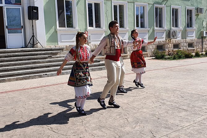 Bulgaria Day Trip - Private Tour from Bucharest - Veliko Tarnavo & Arbanasi - A private Bulgaria day trip that actually feels like a plan