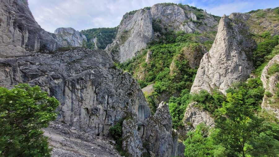 Cluj Napoca: Climbing or Hiking Experience in Turda Canion - Key takeaways before you go