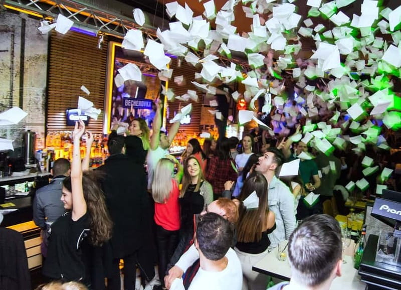 Cluj-Napoca: Weekend Pub Crawl - Stop 2: a bar stop where you can actually talk