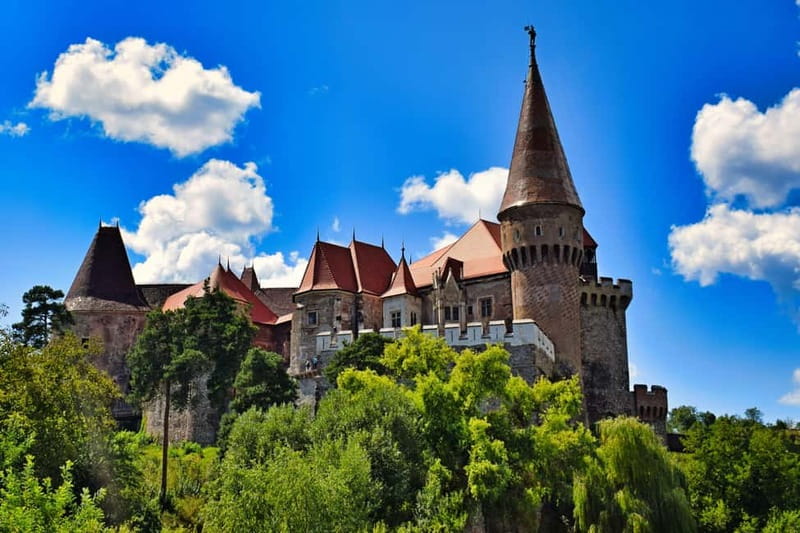 Corvin Castle and Sibiu Fortified City day tour from Cluj - Sibiu’s key medieval sights, and what to look for