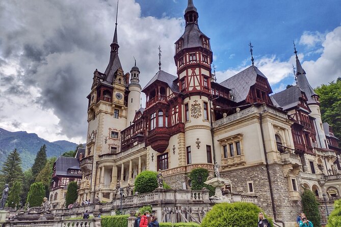 Discover Transylvania: Dracula, Peles Castle, Brasov Private Tour - How the Day Is Structured: Timing, Breaks, and Comfort