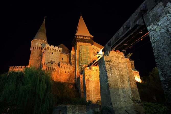 Dracula beyond the legend: 8-day private tour in Transilvania - Bucharest First: Palace of Parliament and the Old Town’s Vlad Echo
