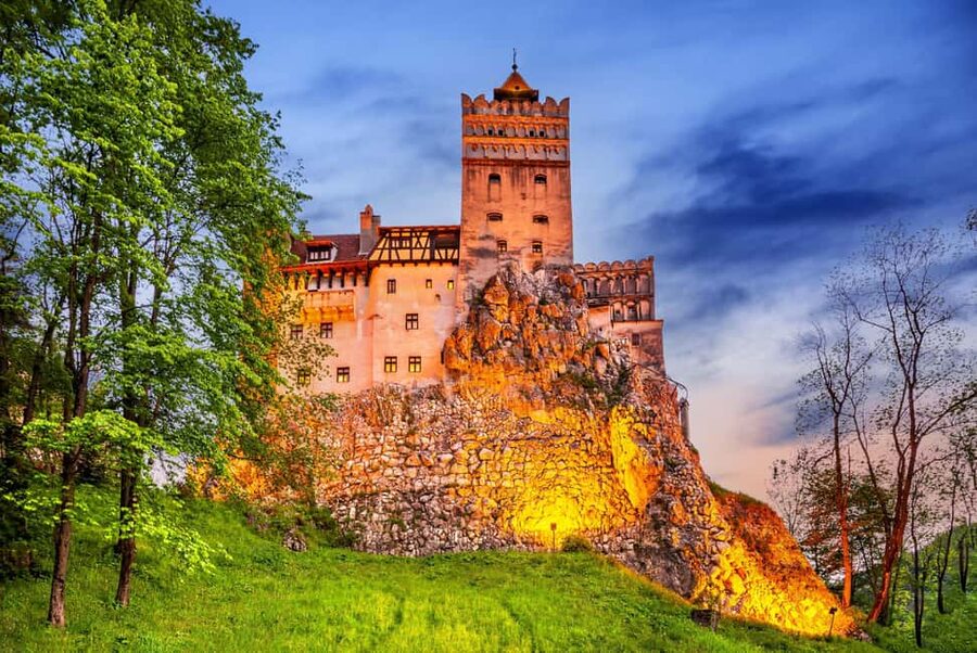 Dracula Castle, Peles and Brasov, 1-day tour from Bucharest - Peles Castle: Neo-Renaissance royal drama, plus time to look closely