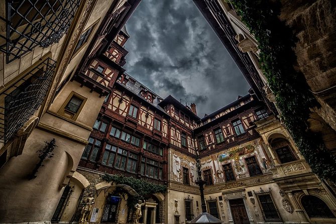 Dracula's Castle, Brasov and Peles Full-Day Tour from Bucharest - Group size, toilets, and the long return to Bucharest