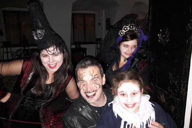 Dracula's Castle Halloween from Brasov -November 01 , 2025 - Timing and winter reality: how to plan your night