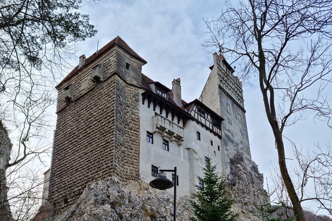 Dracula's Castle, Peles Castle and Brasov - Private Day Trip from Bucharest - Timing, crowds, and smart packing for a 12 to 13 hour day