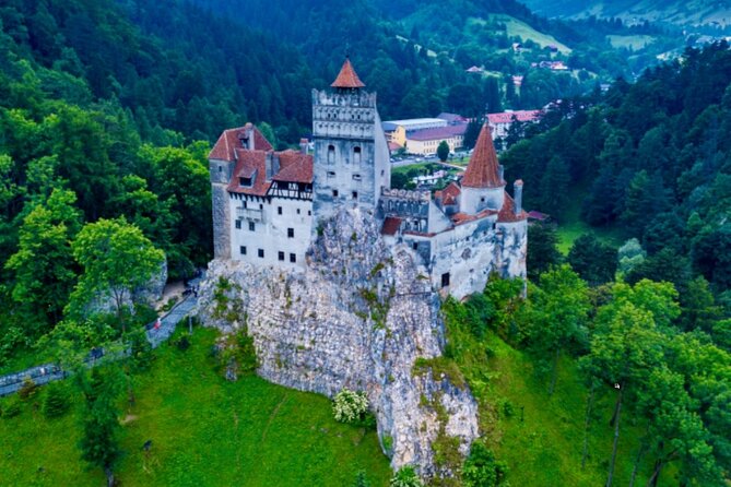 Dracula's Castle -Private Tour- with Brașov City and Peleș Castle - Stop 2: Bran Castle, medieval fortress plus the Dracula reality check