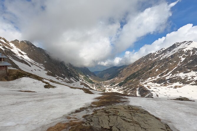 Exclusive Tour on Transfagarasan, Balea Lake, Balea and Capra Waterfalls - Cable Car to Balea Lake When the Road Is Closed