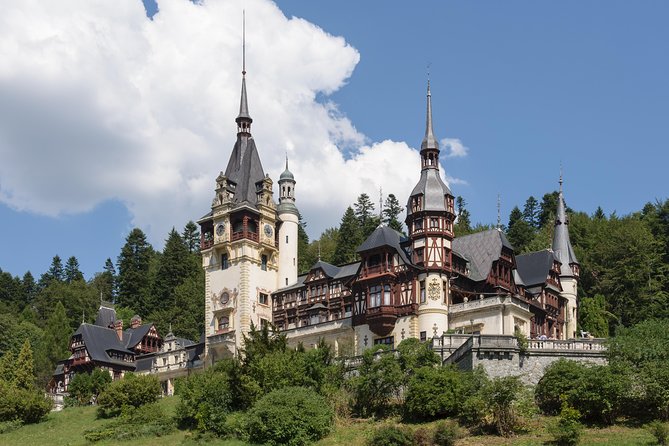 Explore Transylvania: Dracula, Peles Castle & Brasov Private Tour - Black Church: Gothic Detail With Short Walk Time