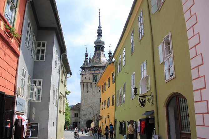 Fortified Church of Viscri and Sighisoara in Spanish (native Spanish guide). - Quick hits before you go