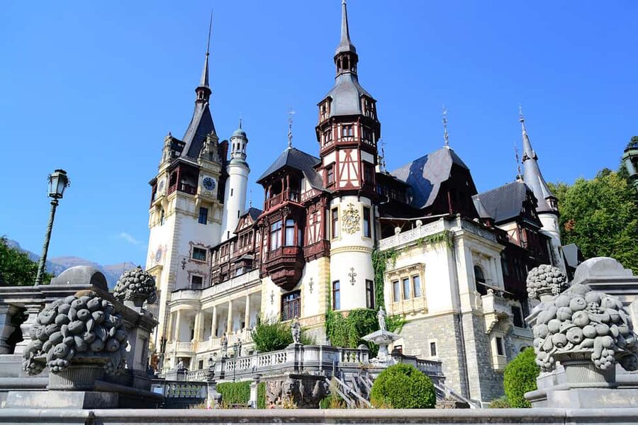 From Bucharest: Castles, Carpathians, and Brașov Day Trip - How This Bucharest to Transylvania Day Trip Fits Together