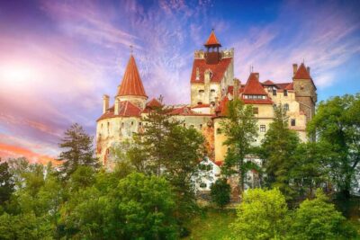 From Bucharest: Castles, Carpathians, and Brașov Day Trip