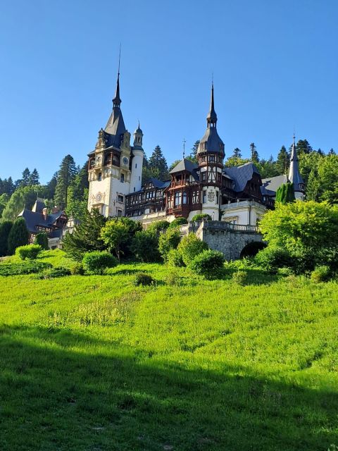 From Bucharest: Sinaia Full-Day Tour - Lunch in Sinaia: budget reality and how to get the best out of it