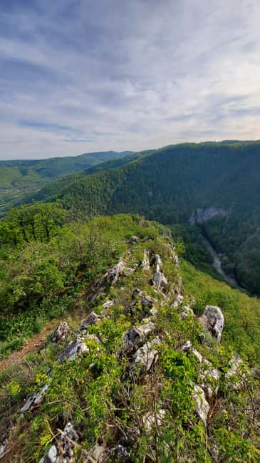 From Cluj: Gorges of Crisul Repede River - The off-the-path stop by the river: time to slow down near the “why”