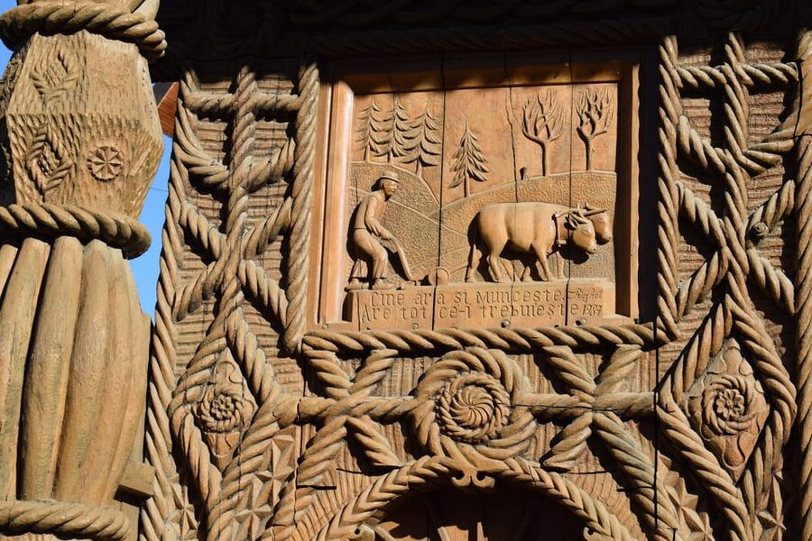 From Cluj-Napoca: Maramures Day Tour - Surdesti Wooden Church, Tall Timber and a Village Walk
