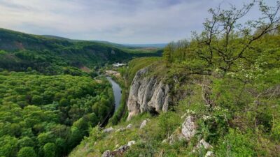 From Oradea: Gorges of Crisul Repede River