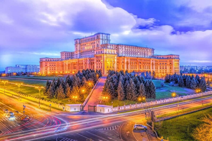 Guided Bus Tour: Parliament, Ceausescu Mansion, Village Park - The Guide Experience: Live Commentary That Makes It Click