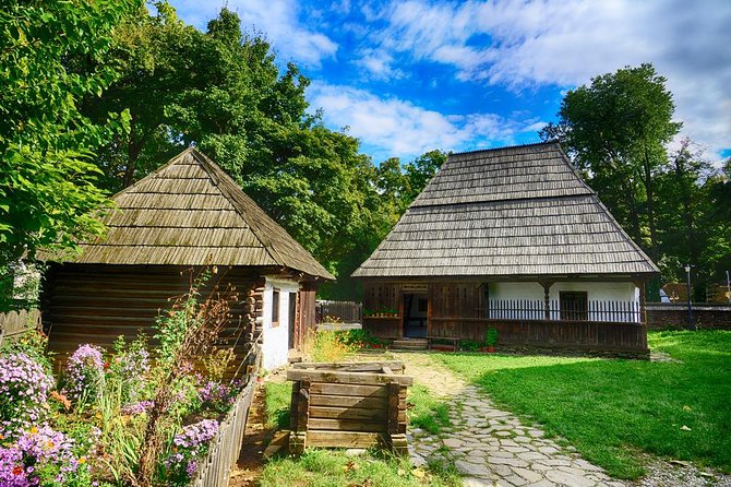 Half-Day Private Sightseeing Tour of Bucharest and its Surroundings Package - The Bucharest drive-by highlights you should expect
