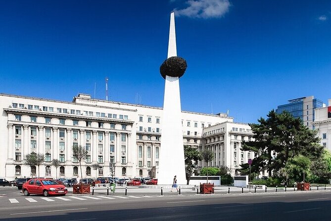 Highlights of Bucharest 4h private Tour - Triumph Arch and Piaka Revolukiei: reading Bucharest through turning points