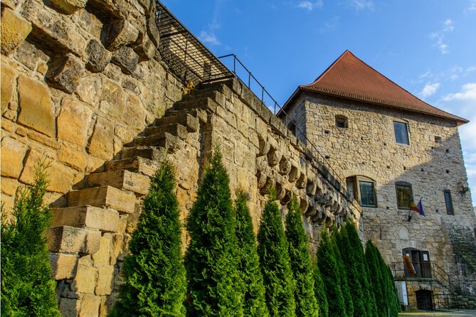 King Matia Secret Treasure Exploration Game in Cluj-Napoca - Getting oriented: where you start and where you end
