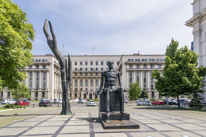 Life in Communist Bucharest: Self-Guided Puzzle Quest - Stop 5: Muzeul Nakional de Arta al Romaniei, where the story meets a paid stop