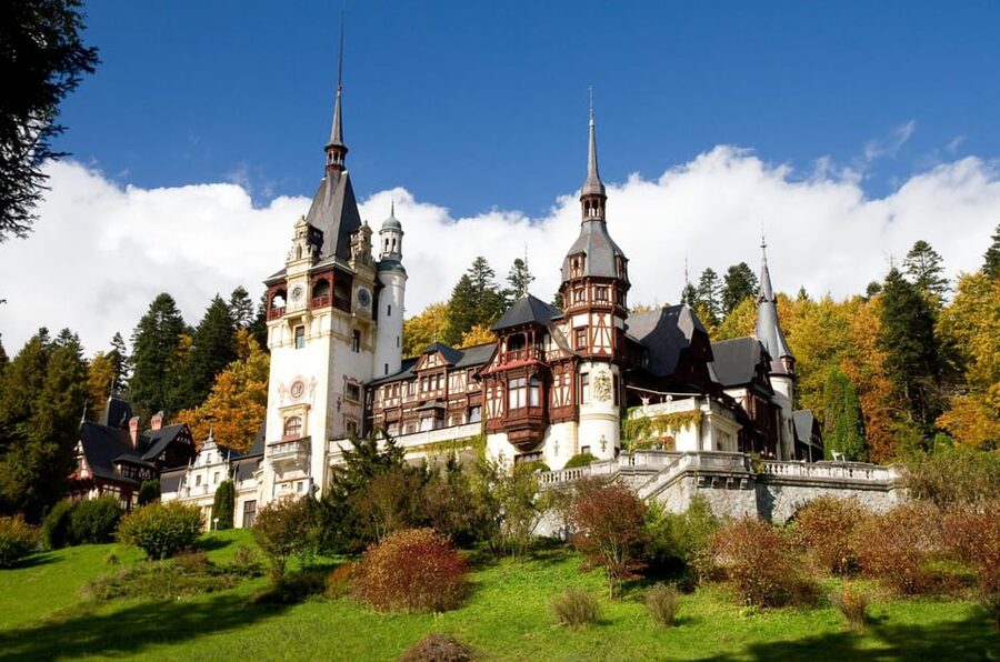 Minivan 8: Peles & Dracula's Castle and Brasov Full-Day Trip - The road time in the Carpathians: comfortable, but plan for the long day