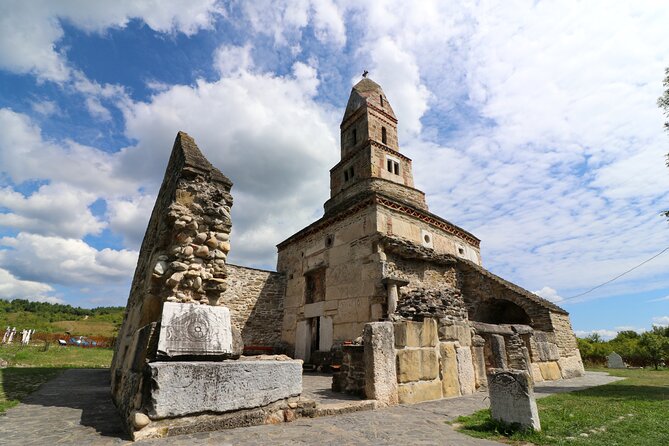One Day in Transylvania - Departure from Timisoara - Stop 2: Sarmizegetusa Ulpia Traiana and the Roman Capital Story