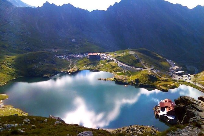 One day tour Transfagarasan road , Balea waterfall, Balea lake - Getting picked up in Brașov, and how the day starts