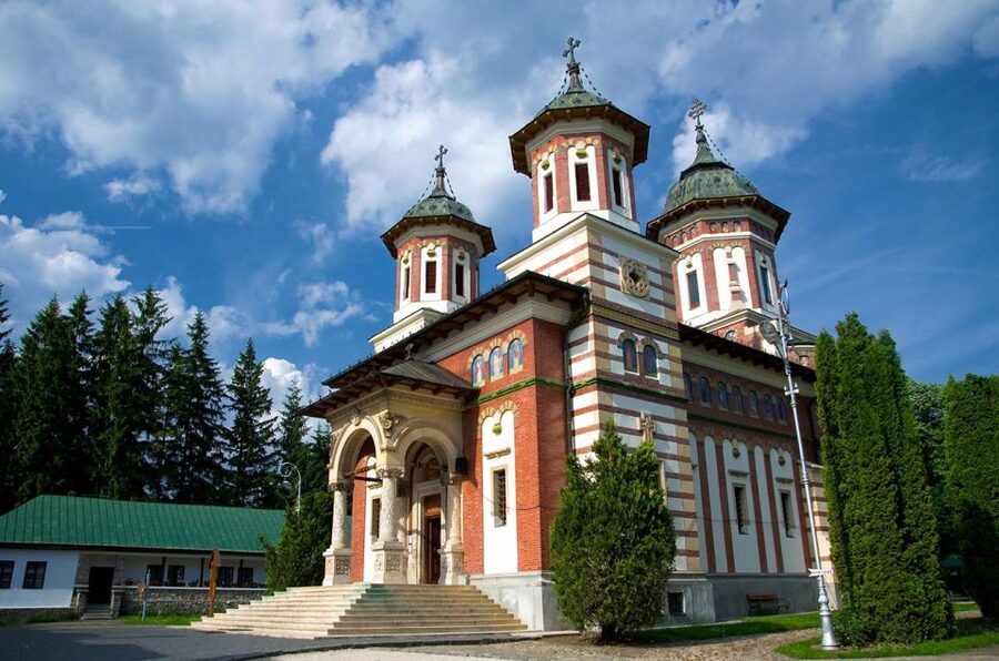 Peles & Cantacuzino Castles: Gourmet Wine & Cultural trip - Price and value: what $322 includes, and what you should plan for