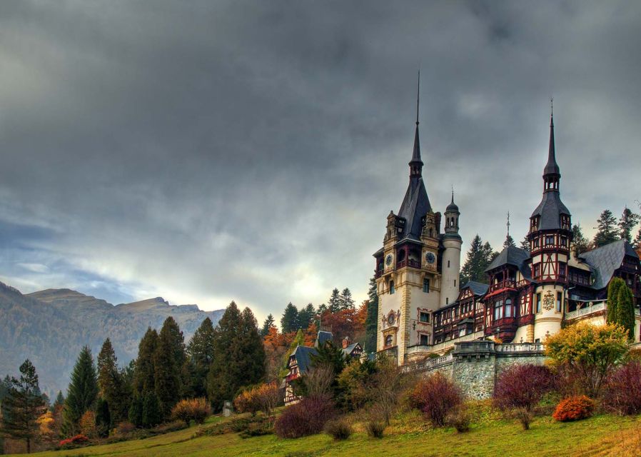 Peles & Cantacuzino Castles: Gourmet Wine & Cultural trip - Who this gourmet castles trip suits best