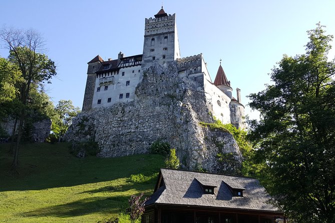 Peles Castle, Bran Castle and Brasov from Bucharest - The early start out of Bucharest, and why it matters
