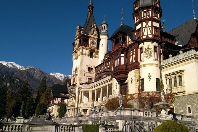 Peles Castle, Bran Castle, Rasnov Fortress and Sinaia Monastery Tour from Brasov - Bran Castle (Dracula’s Castle): the long-queue payoff