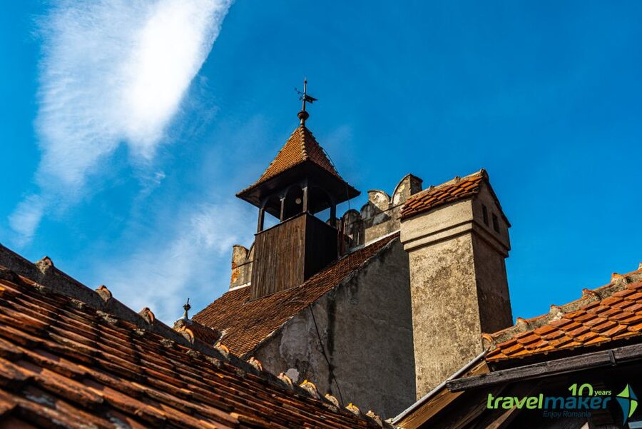 Peles, Dracula's Castles & Brasov: Private Day Trip & Pickup - Peleș Castle at Sinaia: Royal Splendor Without the Rush