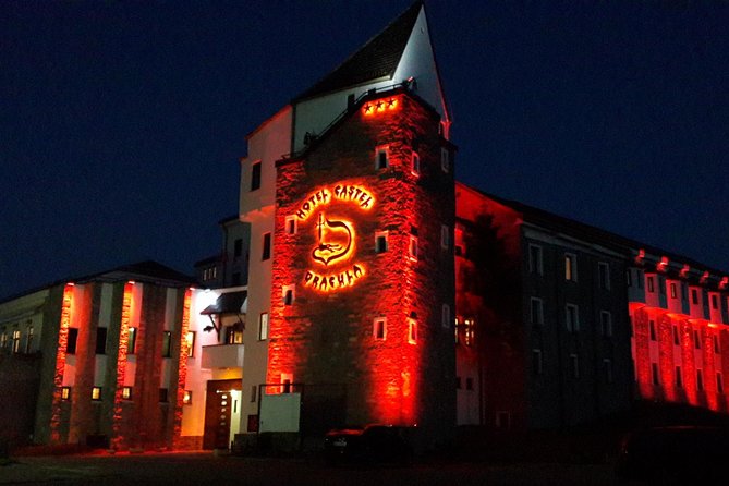 Private 6-Day Dracula Tour in Transylvania from Bucharest - Where you sleep and what’s actually included with meals