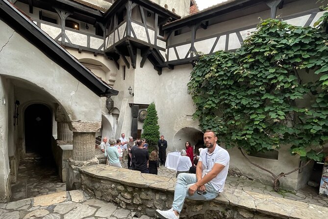 PRIVATE day-trip - Peles Castle, Bran Castle, Brasov - Brasov historic center: quick orientation plus freedom to wander