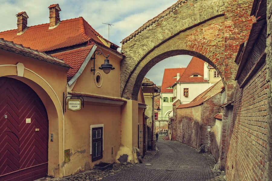 Private Day Trip to Sibiu from Bucharest - Transport, comfort, and what can affect the ride back