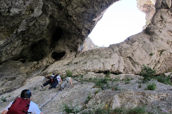 Private Hiking OR Climbing Experience in beaufitul gorges - The gorge hike to the iron route start, plus a fortified cave stop