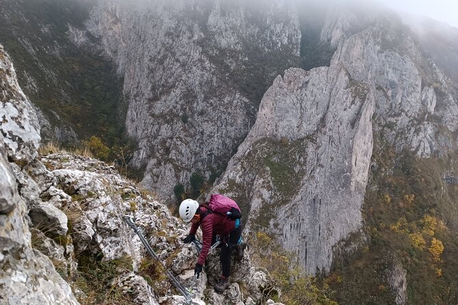 Private Hiking OR Climbing Experience in beaufitul gorges - Fitness, shoes, and the fear of heights line you should not cross
