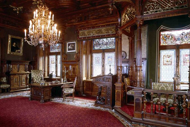 Private Tour in Bran Castle, Peles Castle, and Brasov - Brasov’s medieval center walk: Rope Street and the Black Church option