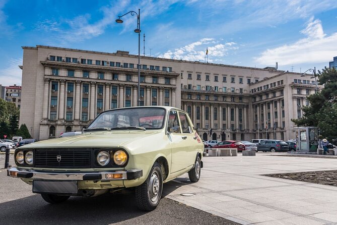 Private Tour -The Last Day of Nicolae Ceaușescu in a Romanian Car - The route connects Ceaușescu’s flight to what happens next