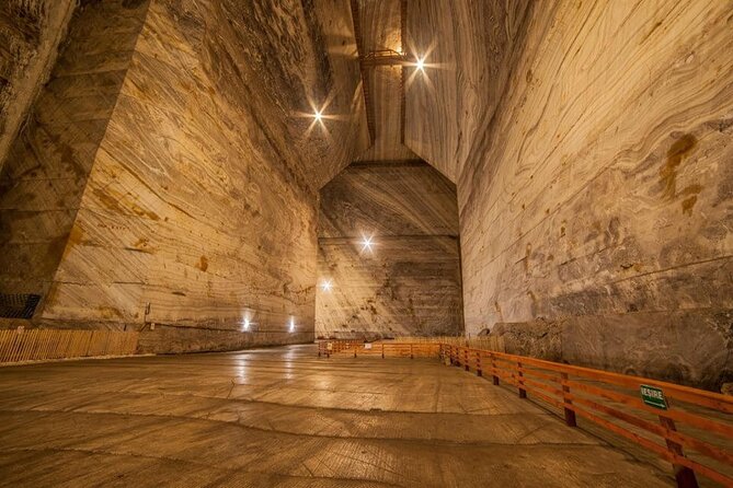 Salt Mine - Slanic Prahova - Unirea Salt Mine: what it actually feels like when you go down